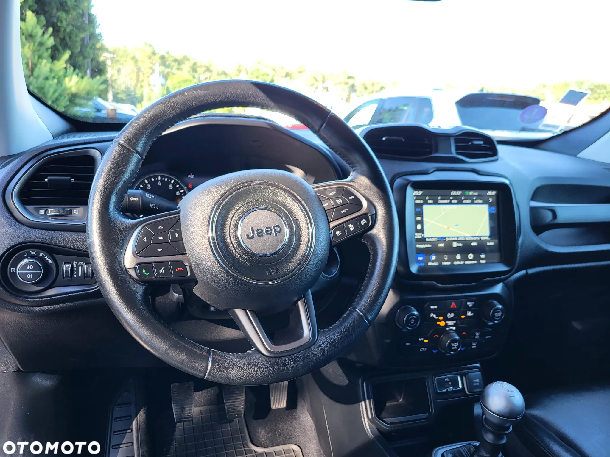Jeep Renegade 1.4 MultiAir Limited - 11