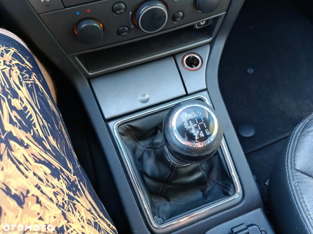 Opel Vectra 1.9 CDTI Edition - 23