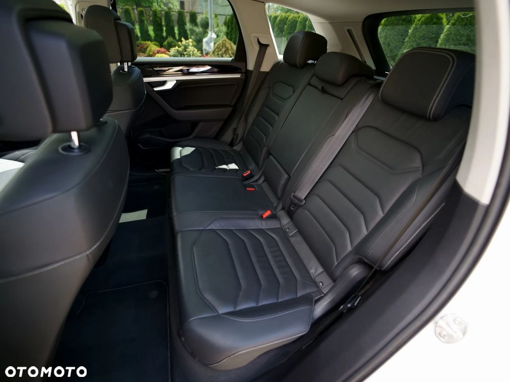 Volkswagen Touareg 3.0 V6 TDI SCR 4Mot Elegance - 22