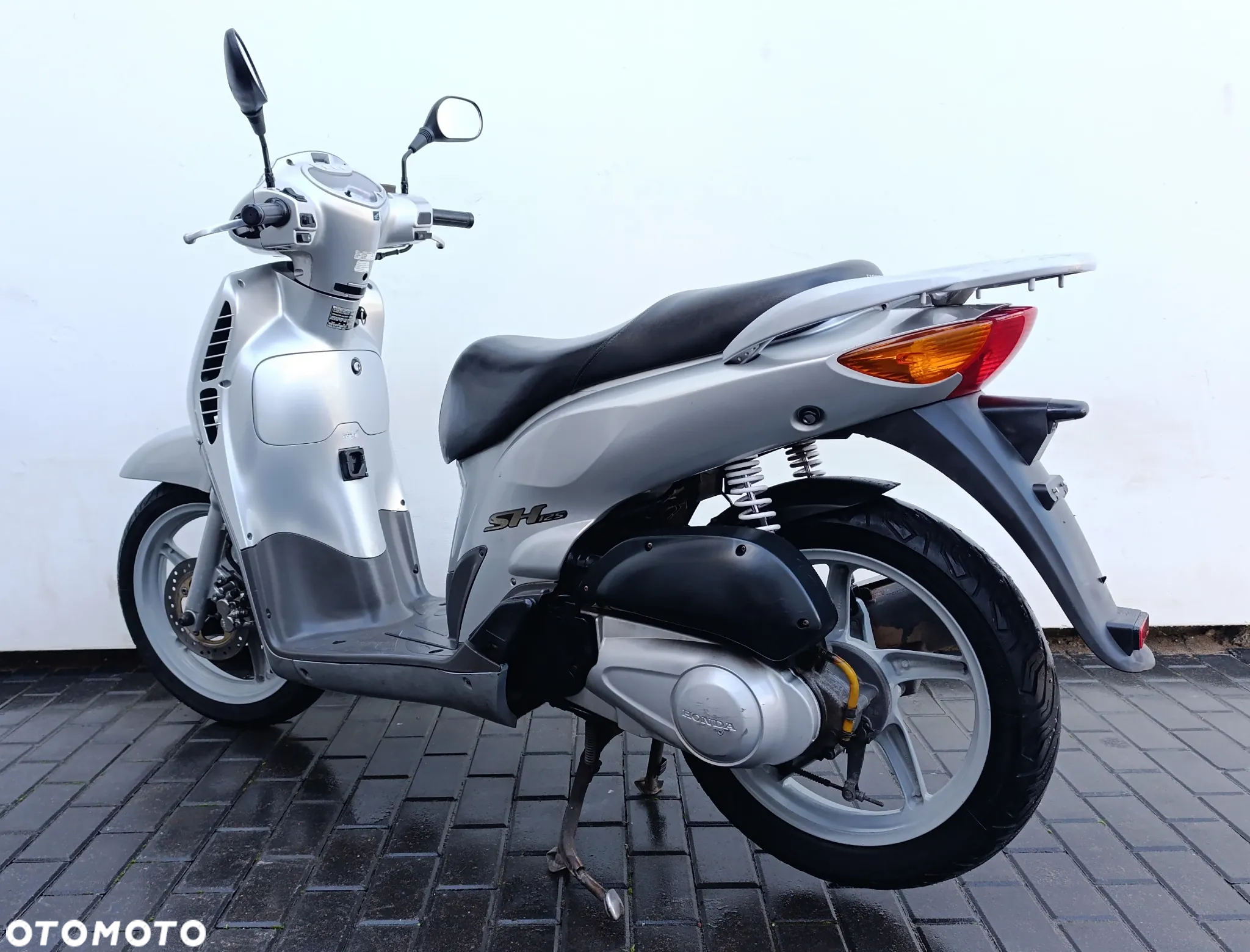 Honda SH - 4