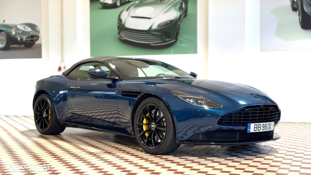 Aston Martin DB11 Volante V8 - 1
