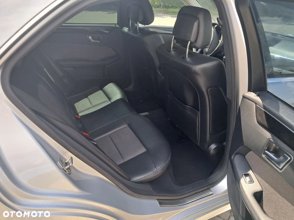 Mercedes-Benz Klasa E 220 CDI Avantgarde - 13