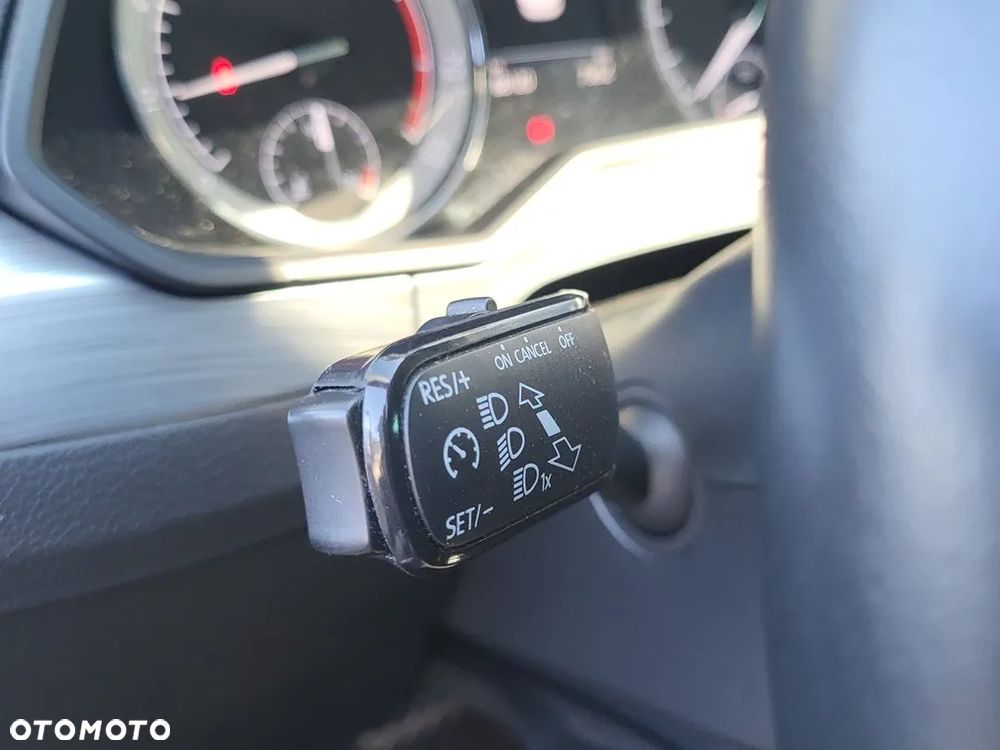 Skoda Superb 1.5 TSI ACT Ambition DSG - 14