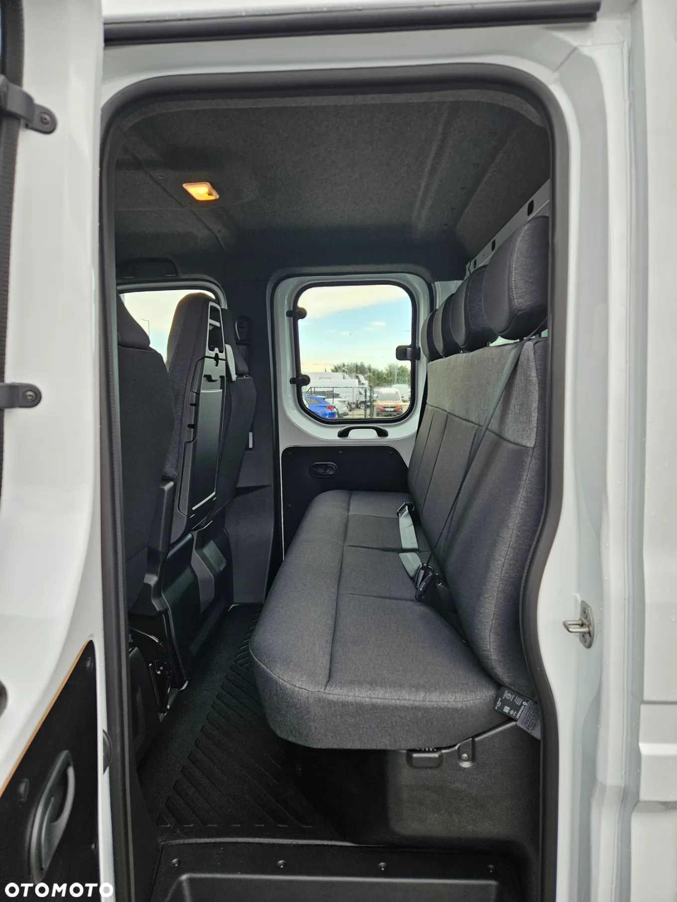 Renault Master Doka 7 os. 2.0 dci 170 KM - 10