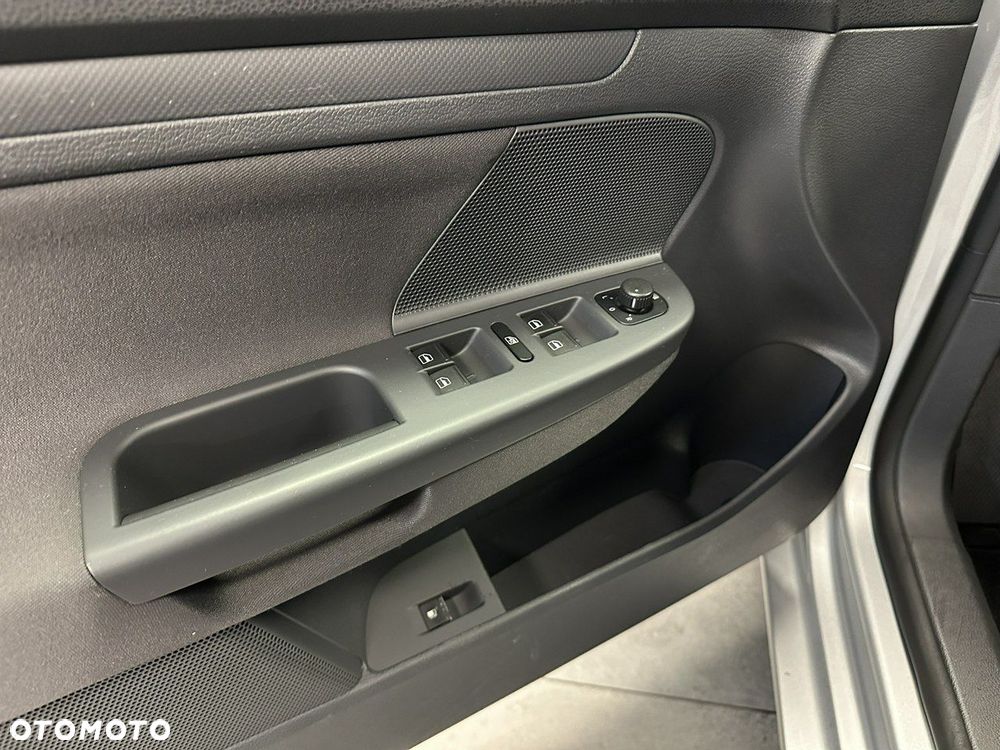 Volkswagen Golf 1.6 Trendline - 14