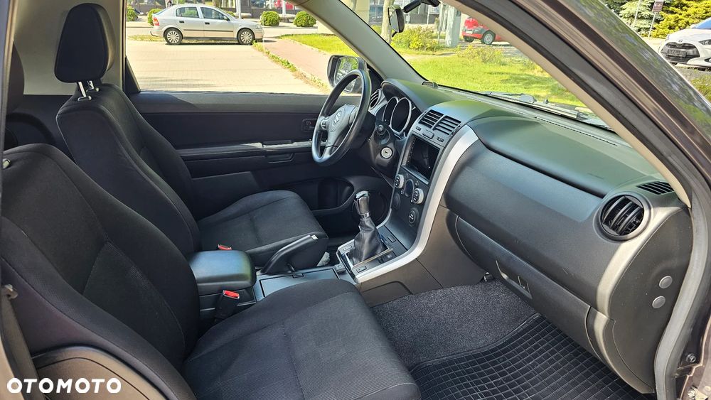 Suzuki Grand Vitara 1.6 Comfort - 4