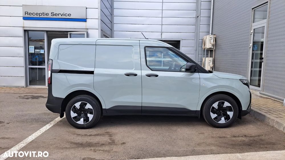Ford NEW E-TRANSIT COURIER - 9