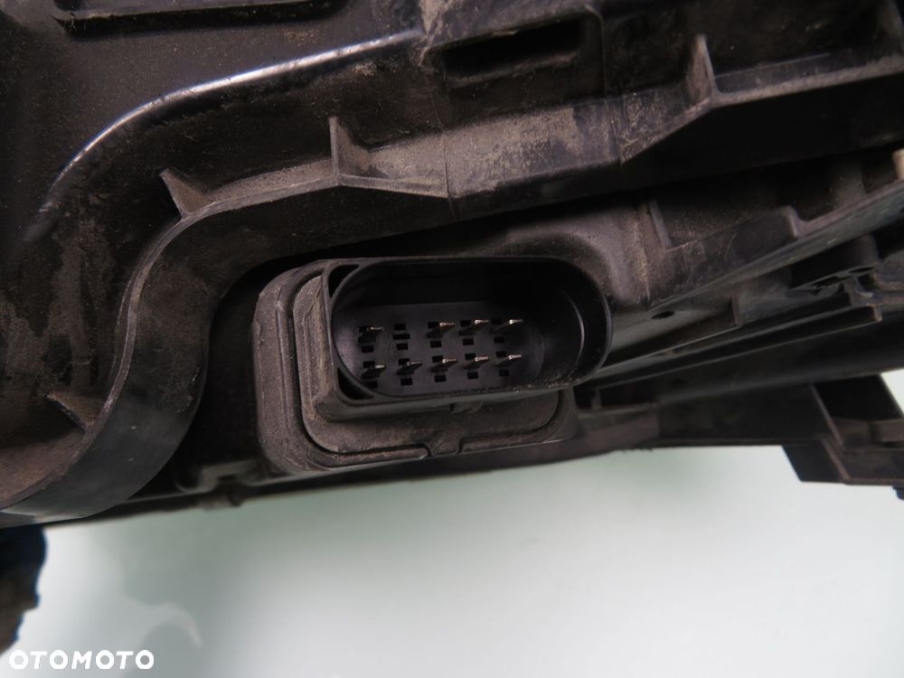LAMPA PRAWA PRZEDNIA AUDI A6 C5 14846600 - 3