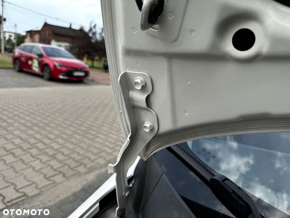 Kia Rio 1.4 L - 31