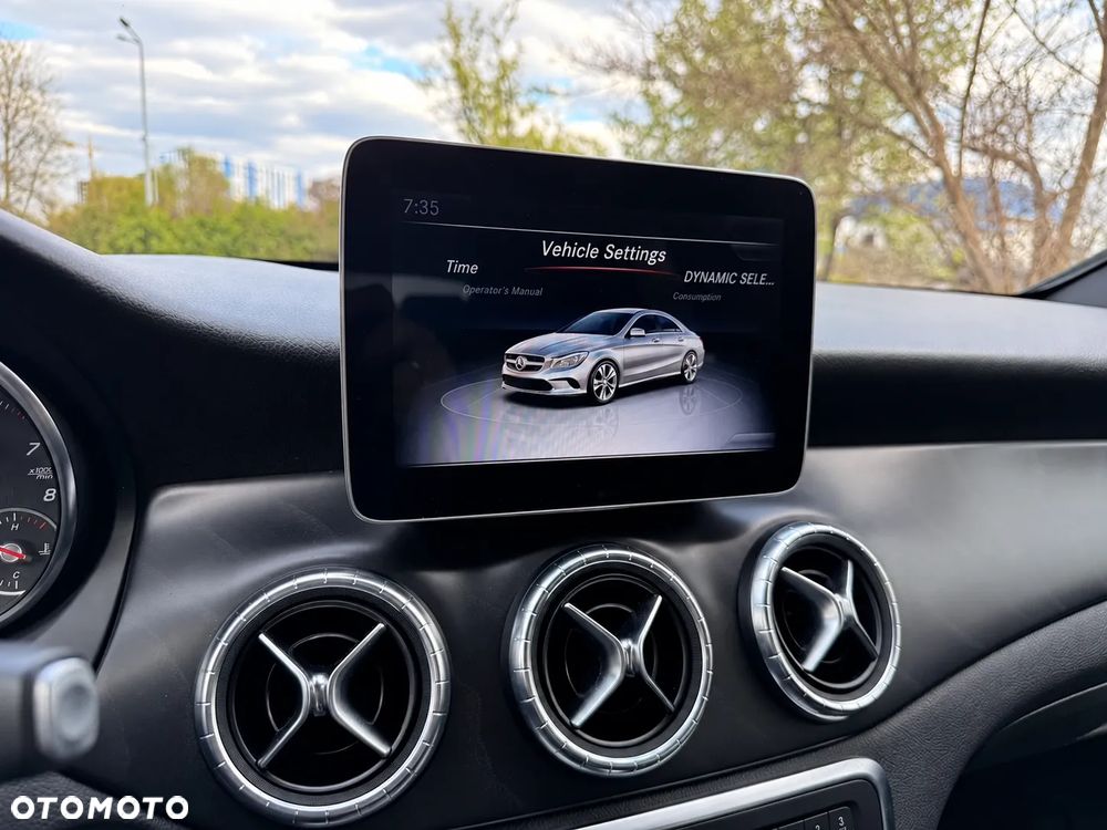 Mercedes-Benz CLA 250 4-Matic - 36