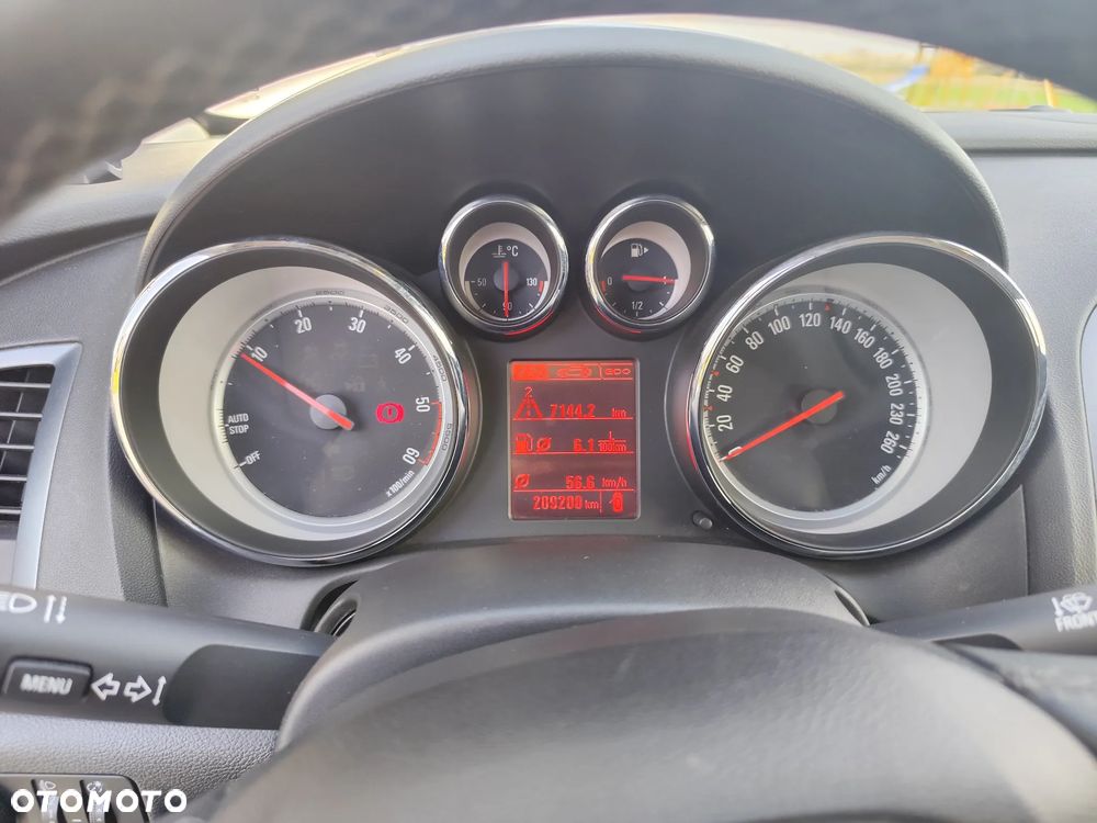 Opel Astra 1.6 CDTI Enjoy - 9