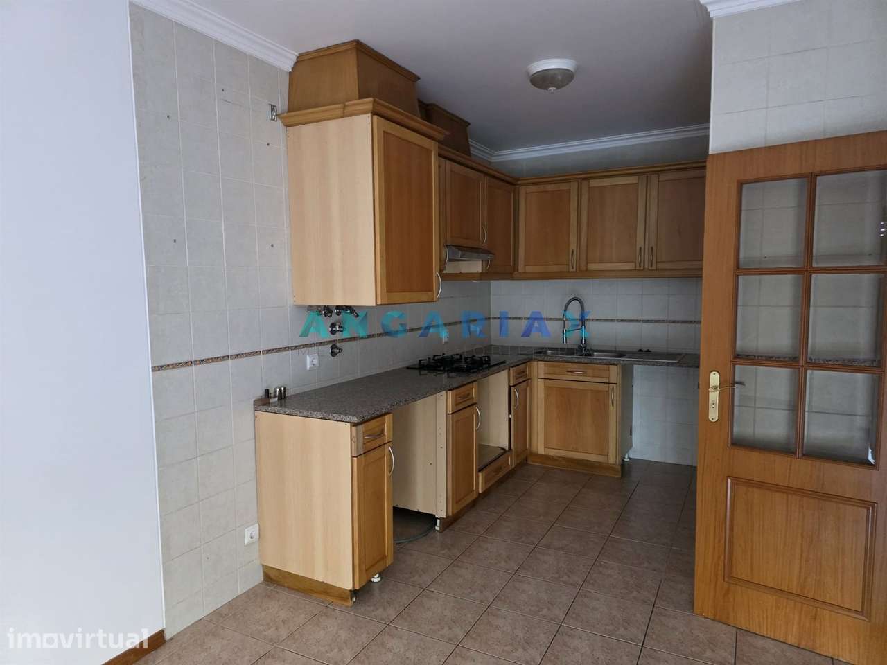 ANG1666 - Apartamento T1+1 para Arrendamento no Telheiro, Leiria - Grande imagem: 3/9