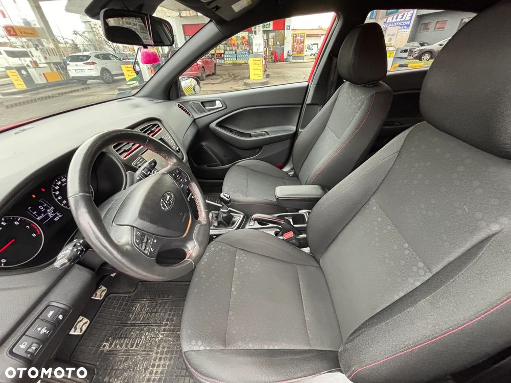 Hyundai i20 1.4 Comfort - 13