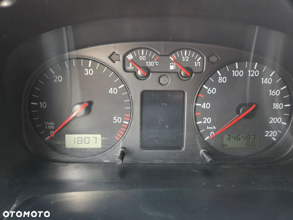 Volkswagen Multivan - 26