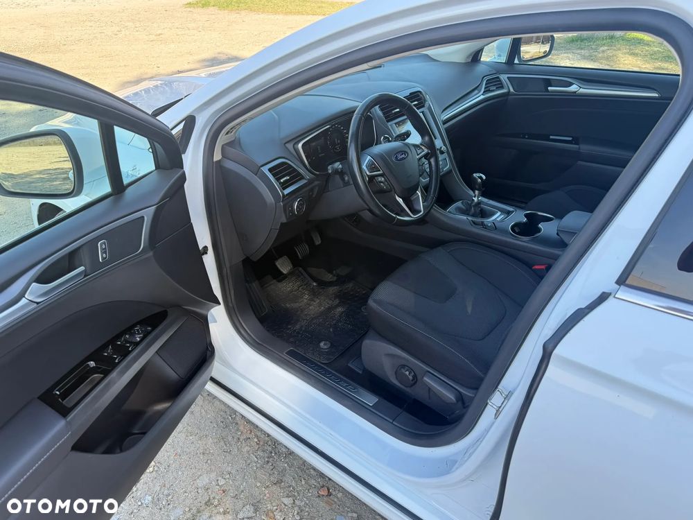 Ford Mondeo 2.0 TDCi STart-Stopp Titanium - 6