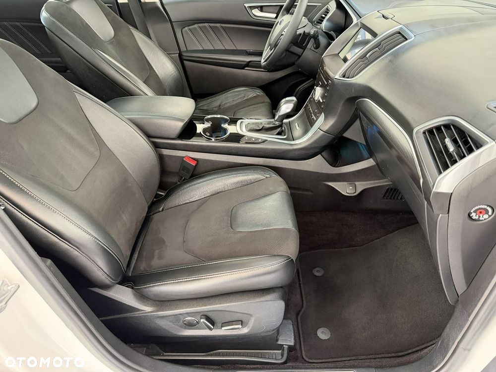 Ford Edge 2.0 TDCi Bi-Turbo 4x4 Sport - 17