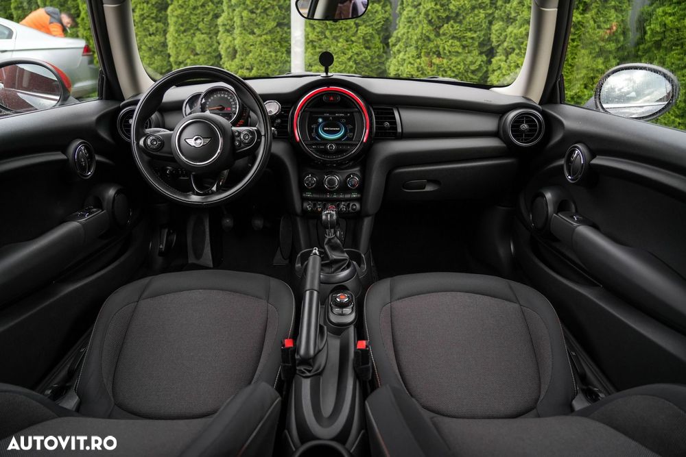 Mini Cooper Standard - 12