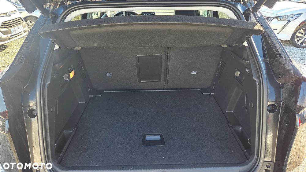 Peugeot 3008 BlueHDi 130 Stop & Start EAT8 Allure Business-Paket - 17