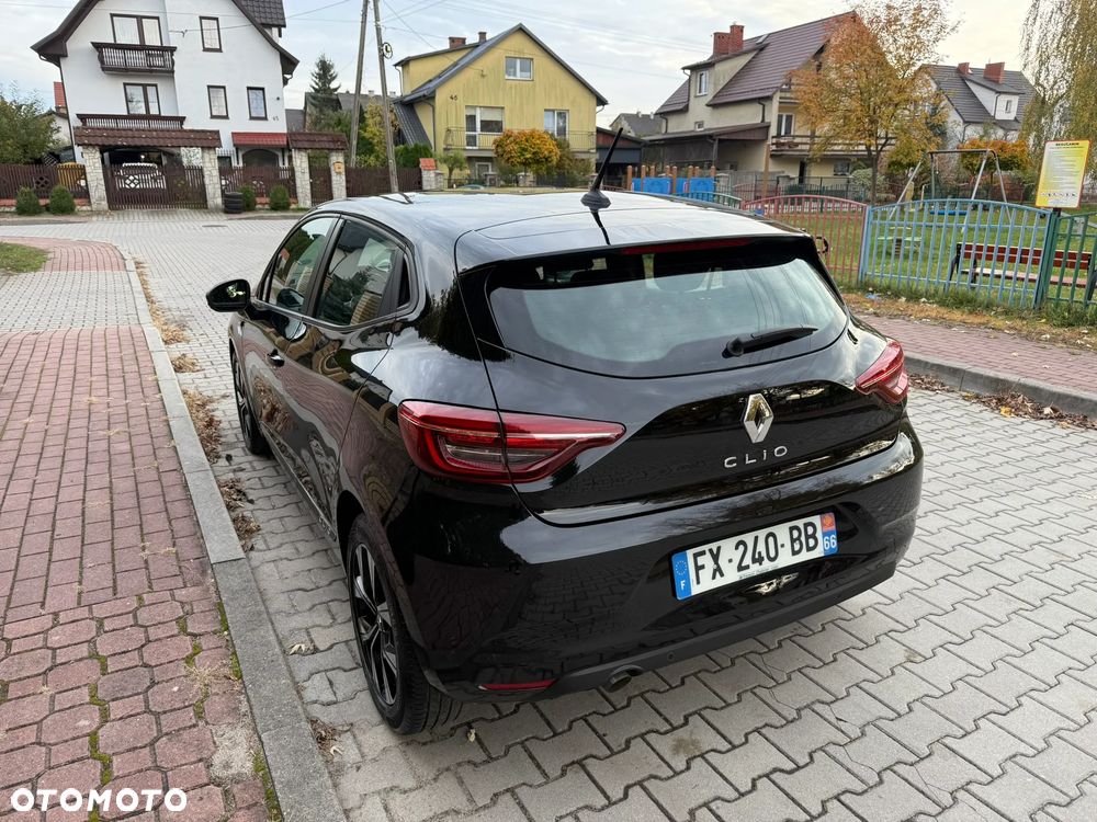 Renault Clio TCe 90 EVOLUTION - 11