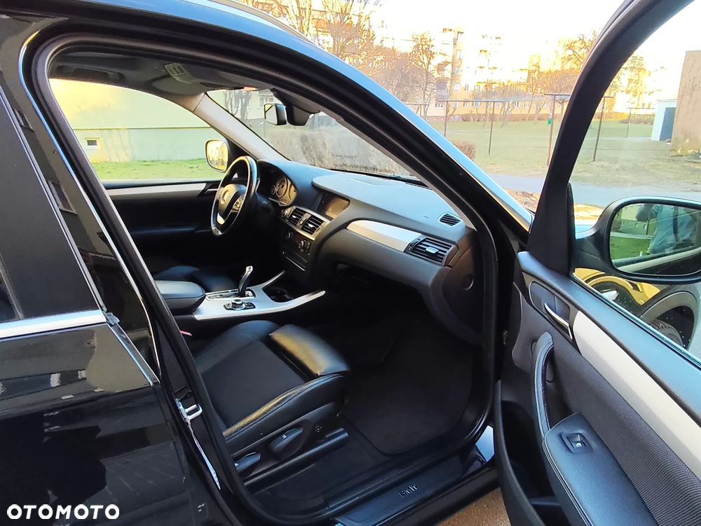 BMW X3 xDrive20d - 14