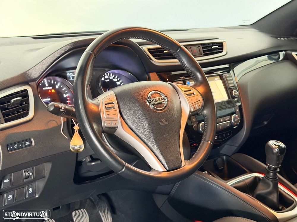 Nissan Qashqai 1.6 dCi Tekna Premium - 14