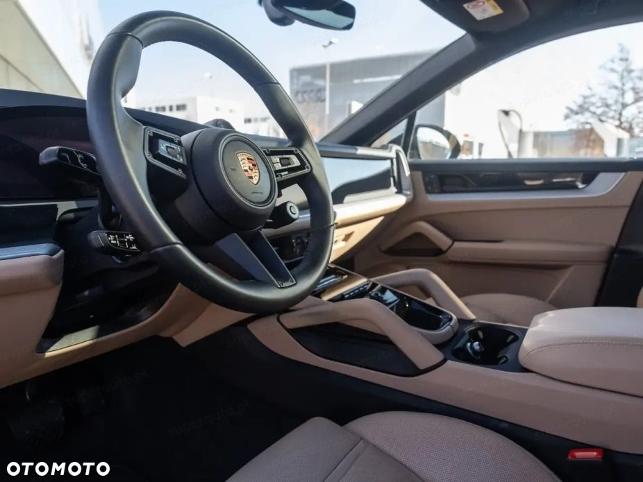 Porsche Cayenne Standard - 7