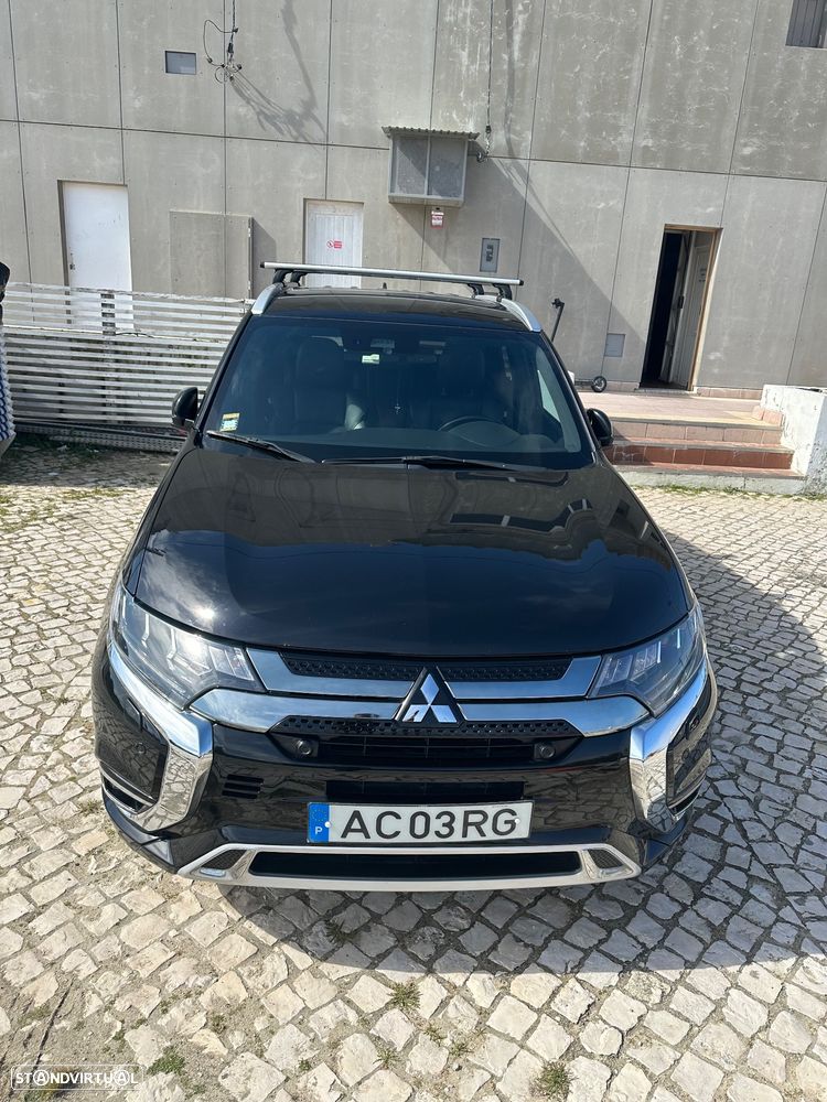 Mitsubishi Outlander - 8