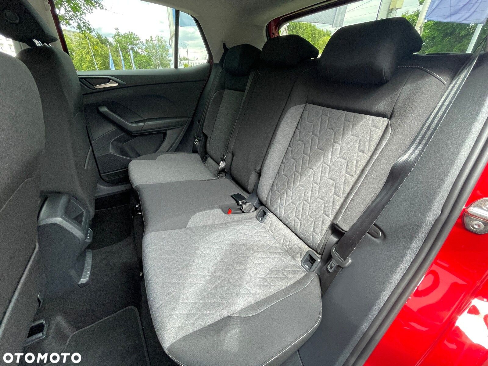 Volkswagen T-Cross 1.0 TSI Life Plus DSG - 27
