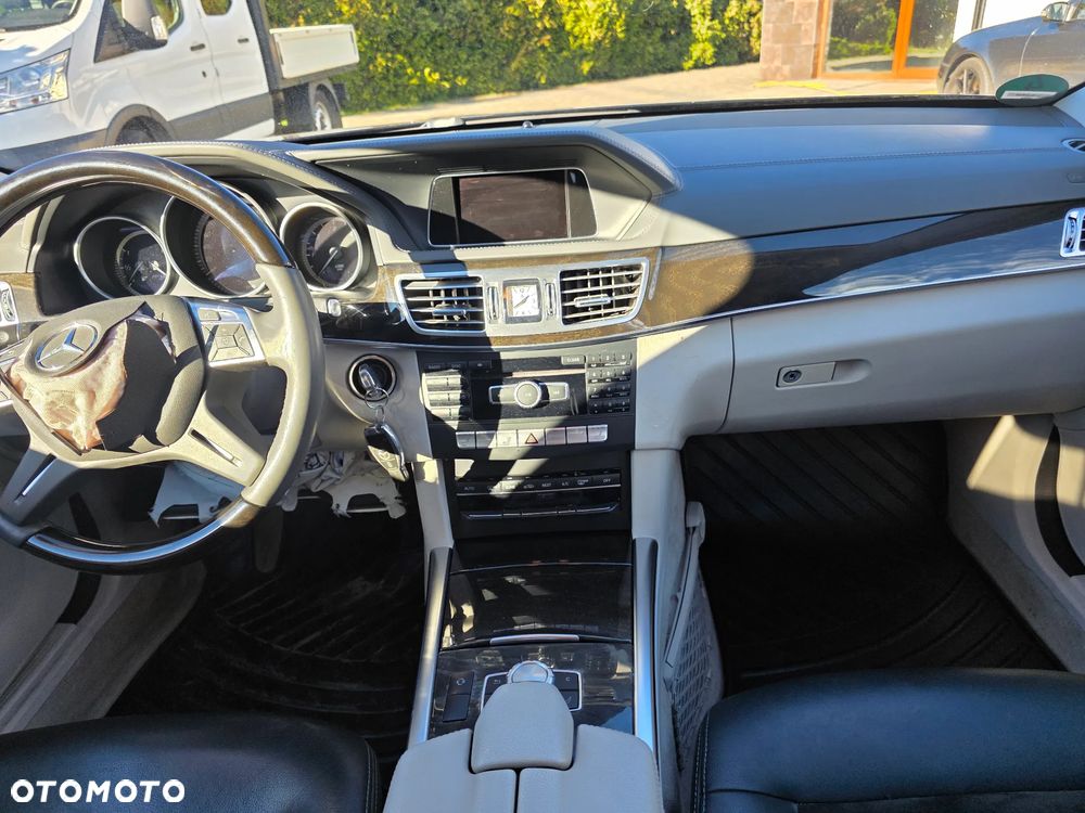 Mercedes-Benz Klasa E 300 BlueTEC 7G-TRONIC Avantgarde - 18