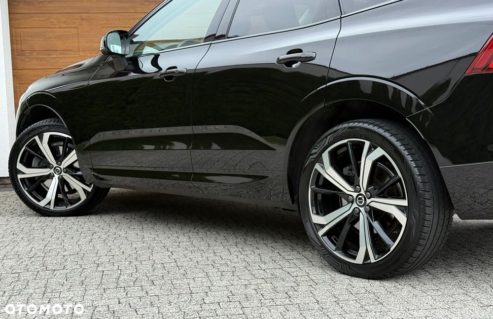 Volvo XC 60 B4 D AWD Plus Dark - 10