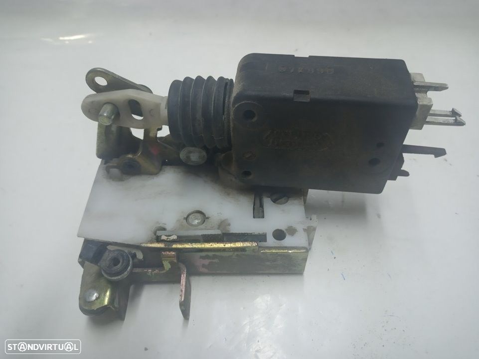 FECHADURA PORTA FRONTAL DIREITA CITROEN SAXO 1998 -07K998 - 2