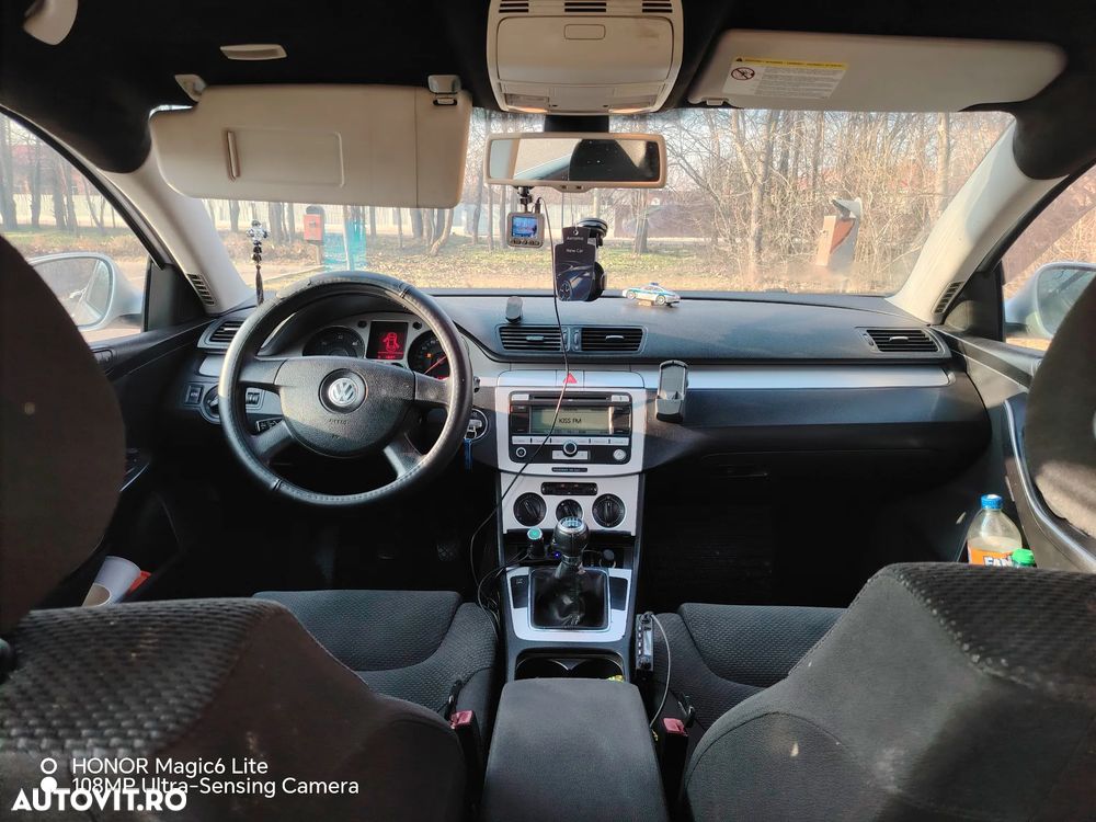 Volkswagen Passat - 5