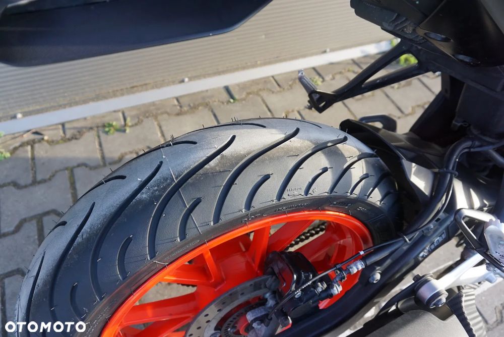 Yamaha MT - 6