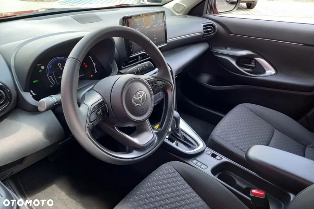 Toyota Yaris Cross Hybrid 1.5 Comfort - 13