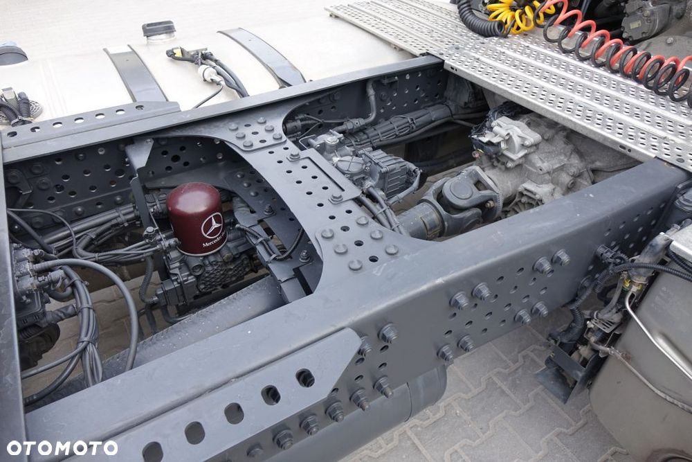 Mercedes-Benz ACTROS 1845 / STREAMSPACE /  STANDARD / AUTOMAT / EURO 6 / KLIMATYZACJA POSTOJOWA - 18