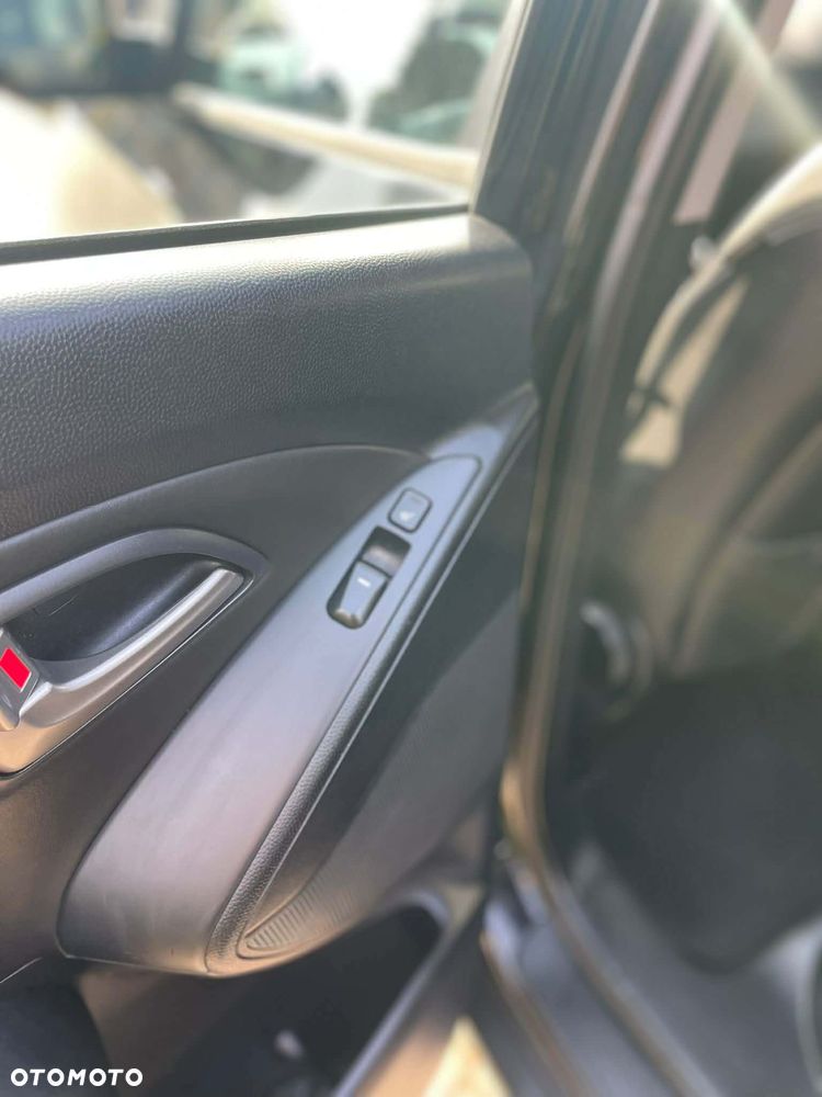 Hyundai ix35 1.6 GDI Premium 2WD - 9