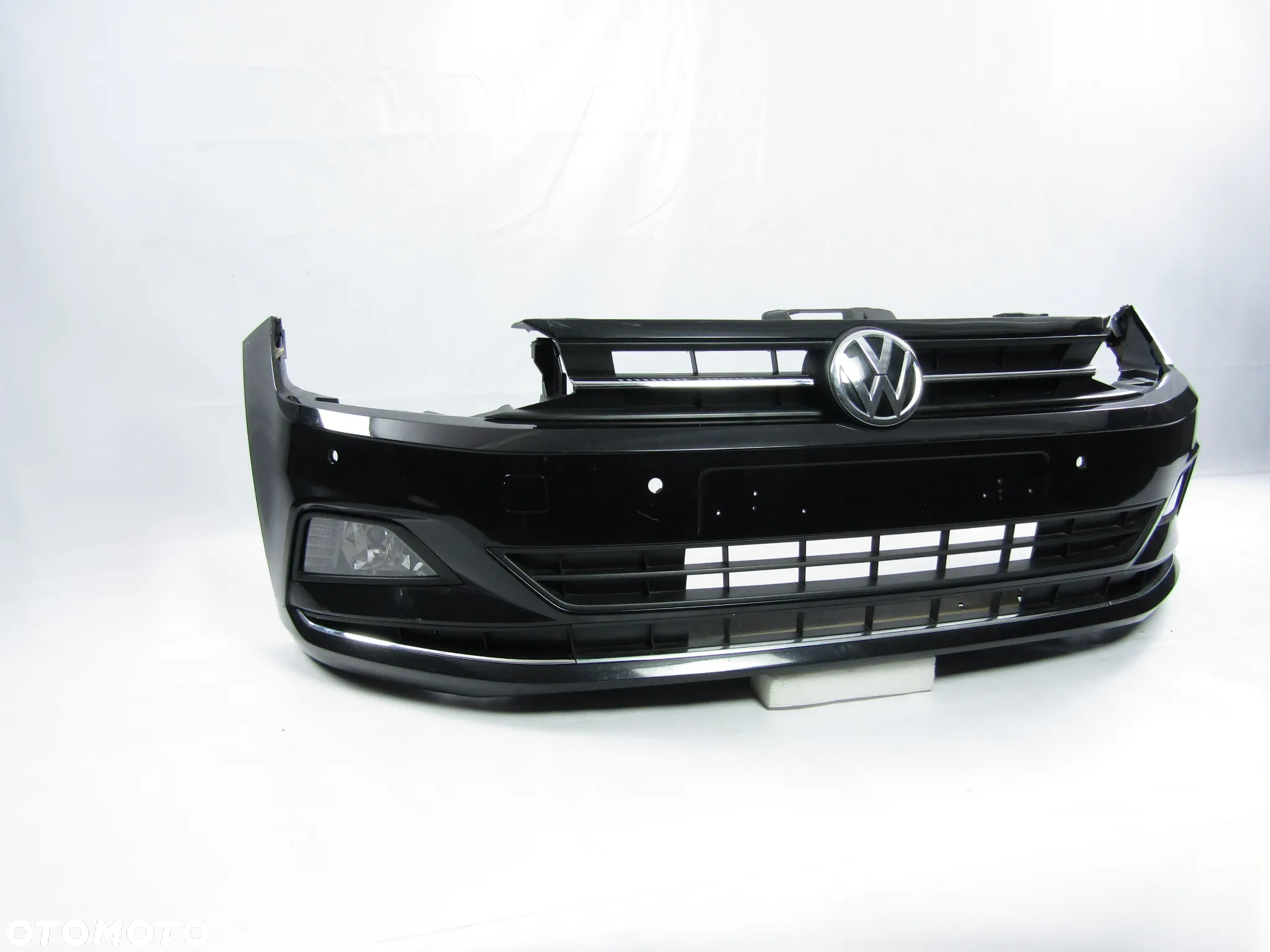 Zderzak przedni VW Polo 2G 17 - 22 Pdc-4  Lakier LC9X - 15