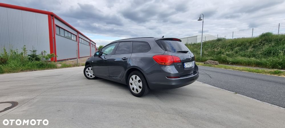 Opel Astra 1.7 CDTI Sport - 4