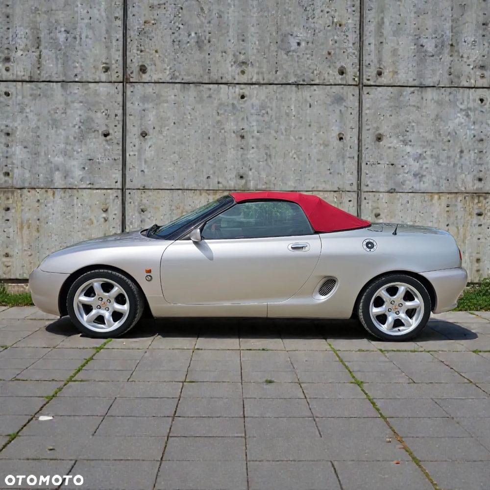 MG MGF - 8