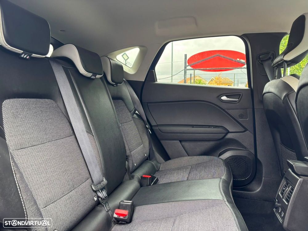 Renault Captur 1.6 E-Tech Plug-In Intens - 26
