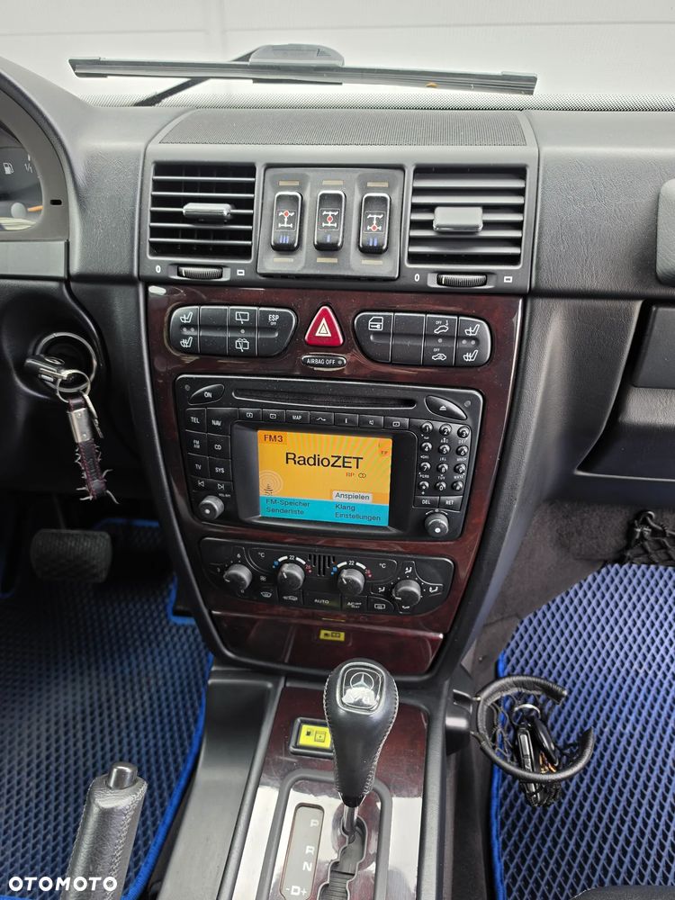 Mercedes-Benz Klasa G 400 CDI Automatik - 21