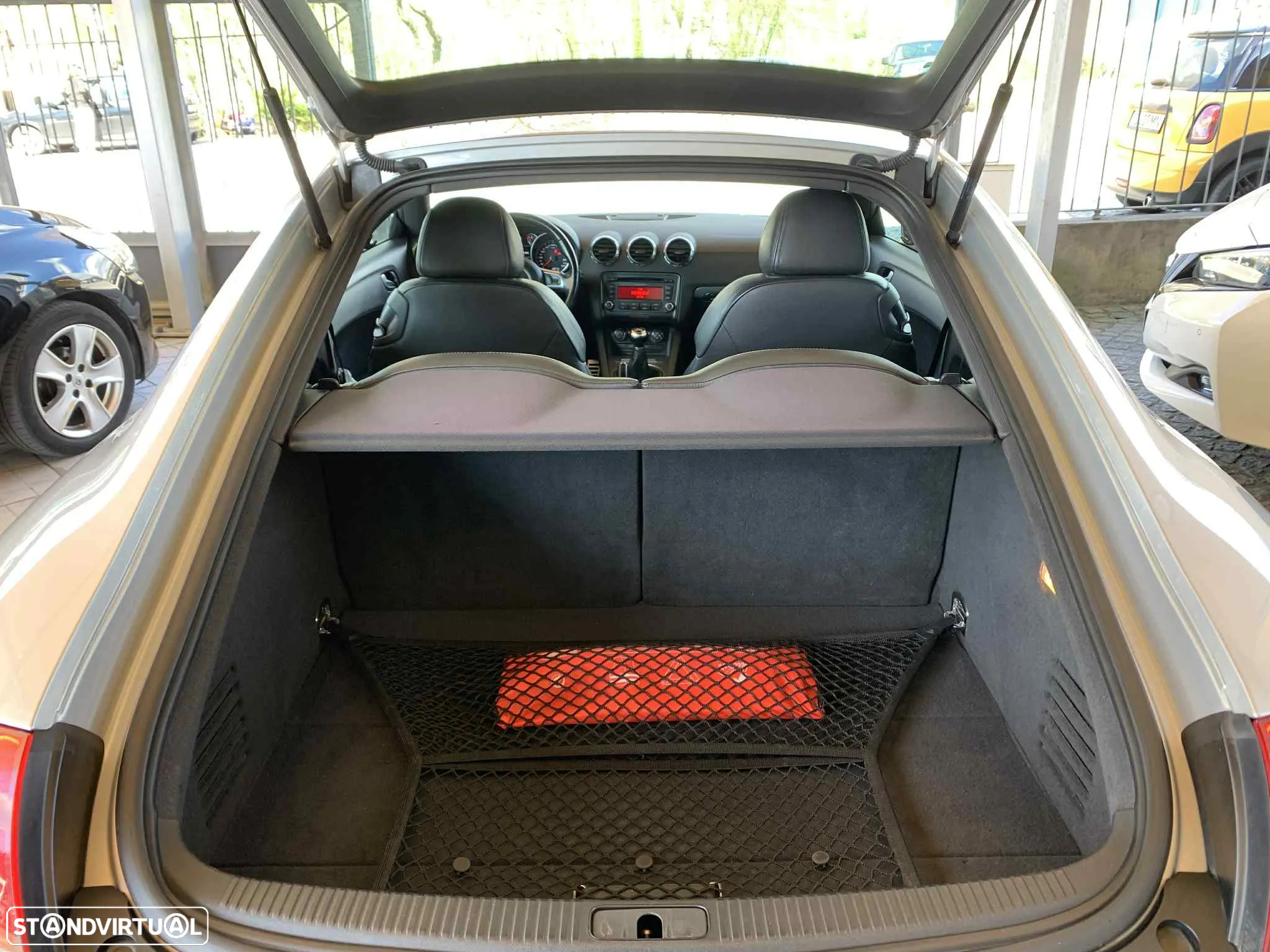 Audi TT Coupé 2.0 TDI quattro S-line - 15