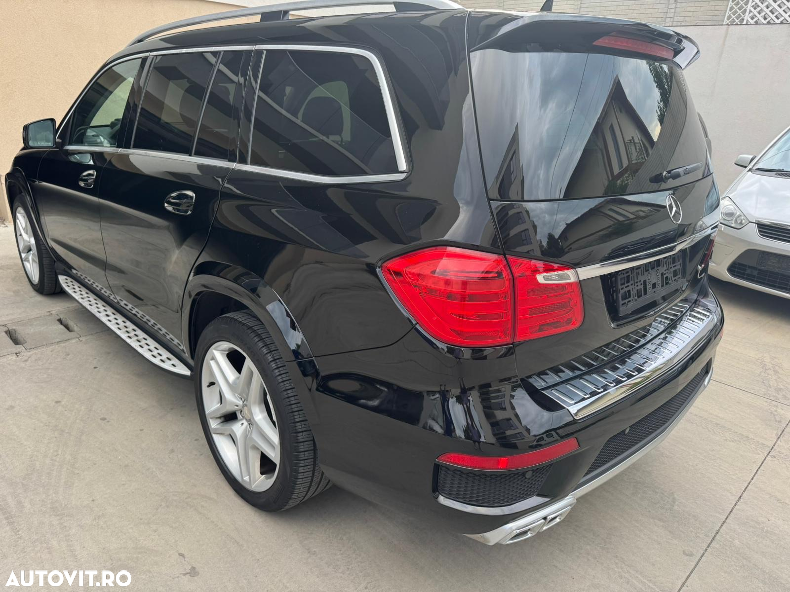 Mercedes-Benz GL 350 4MATIC BlueTec Aut. - 3