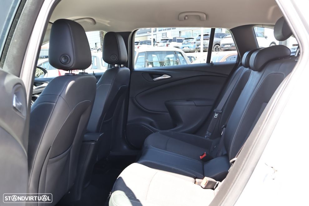 Opel Astra Sports Tourer 1.6 CDTI Innovation S/S - 17