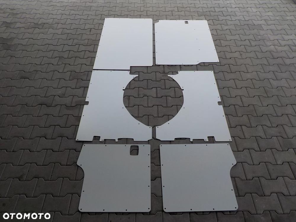 VW T4 KRÓTKI TAPICERKA TAPICERKI BOCZKI TYŁ NOWE - 1