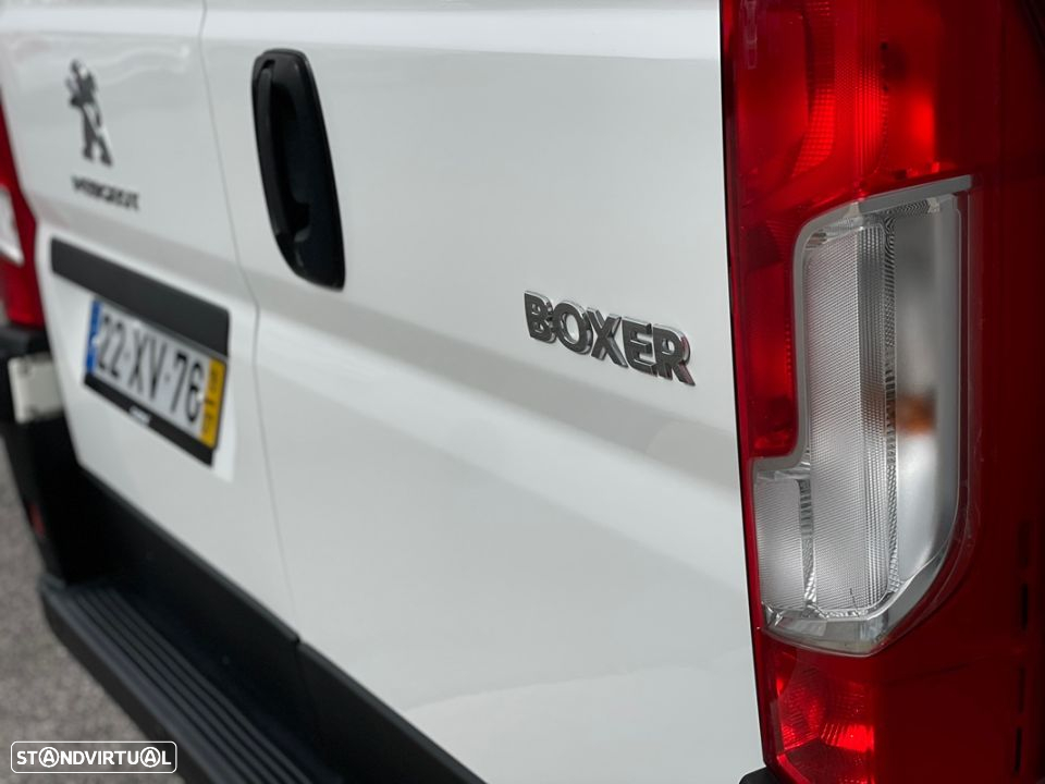Peugeot Boxer 2.0 BlueHDi L2H2 Premium - 23