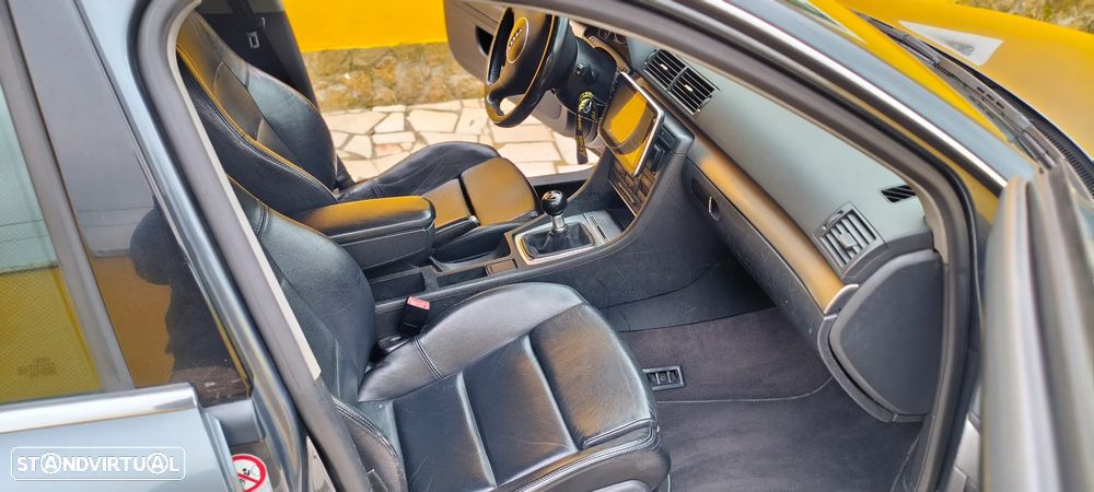 Audi A4 Avant 1.9 TDI m6 Exclusive - 7