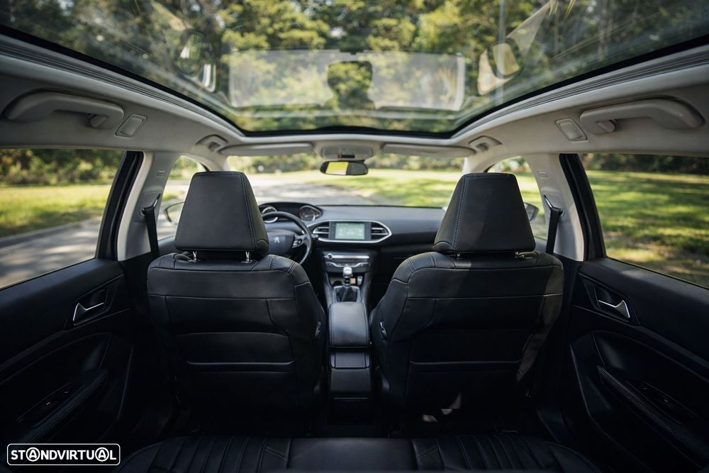 Peugeot 308 SW 1.6 e-HDi Allure J17 - 25