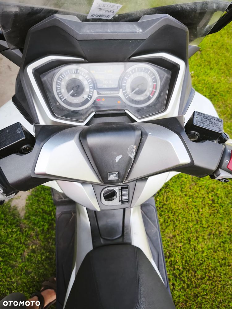 Honda NSS - 15