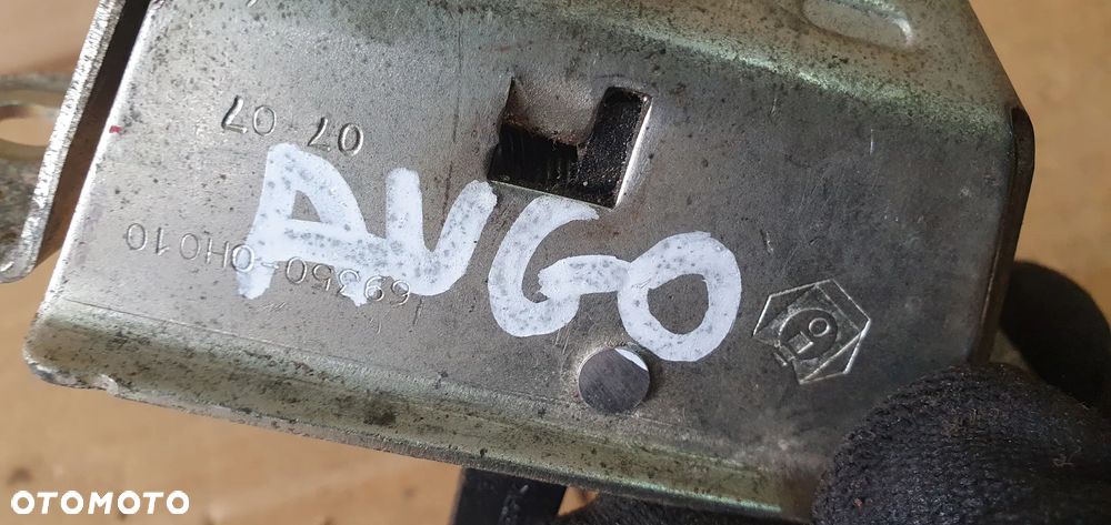 Zamek klapy bagażnika Toyota Aygo 69350-0H010 - 6